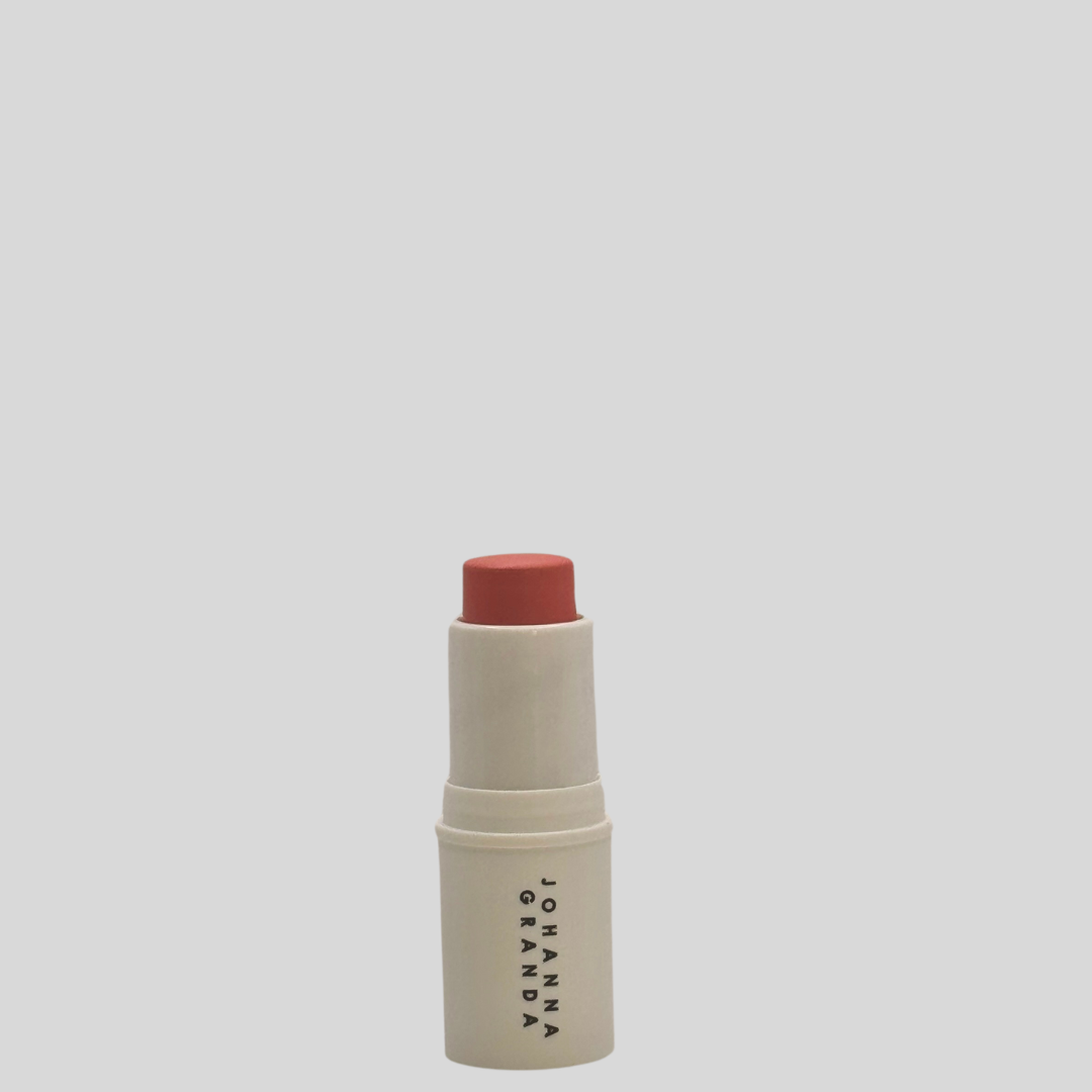 LIP BLUSH LOVE STORY