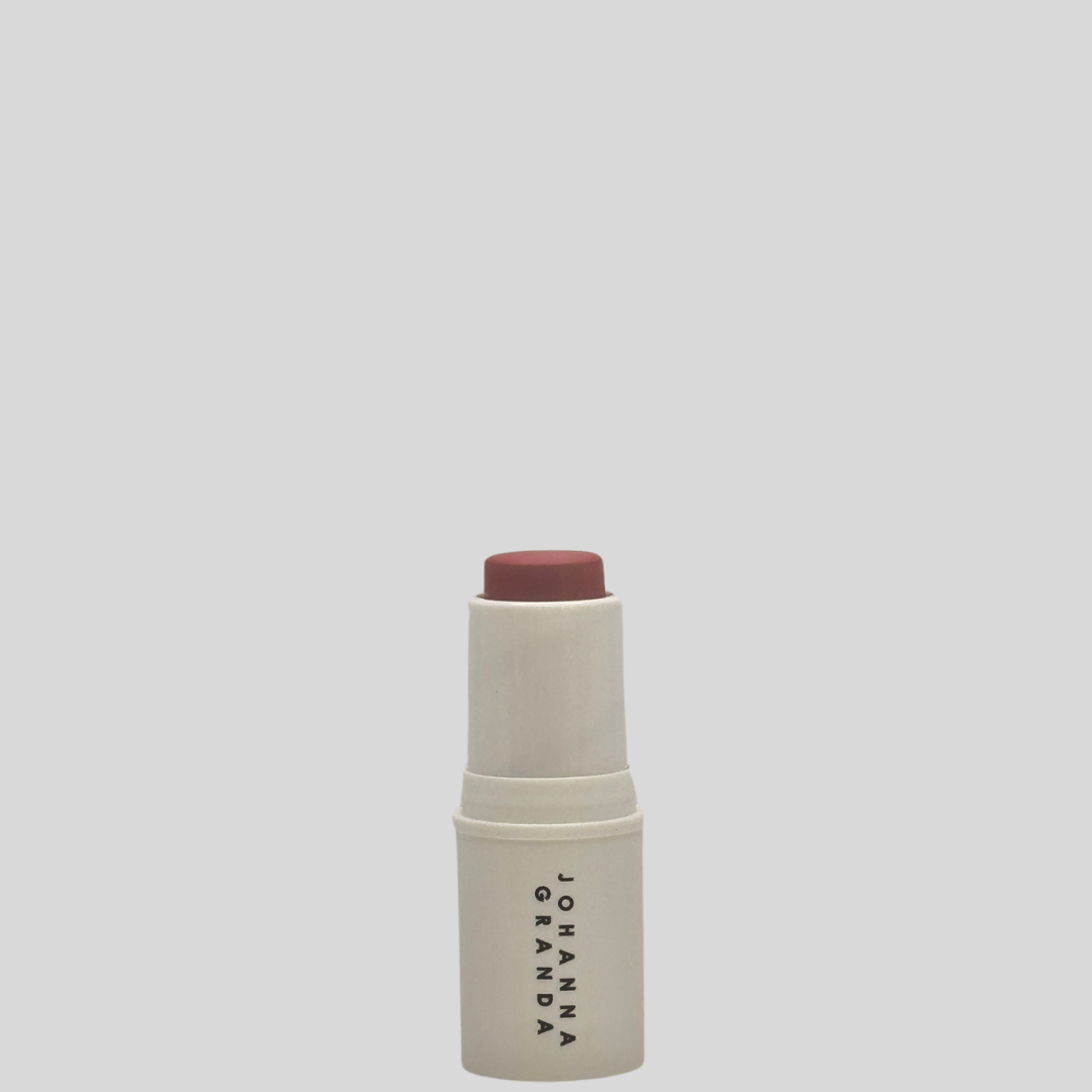 L I P B L U S H